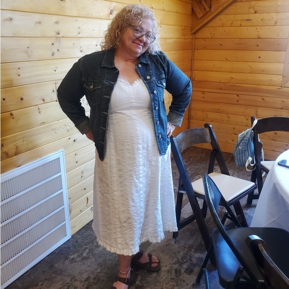 Meet your Posher, DaShai - Picture 2 of 3